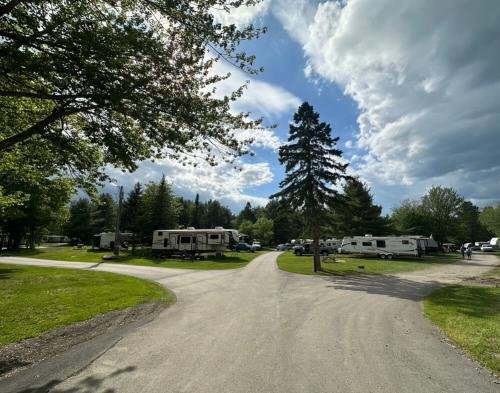 Pleasant Hill Campground D7978D50-7027-4A7B-8E83-DD3082FD1F00_1_105_c